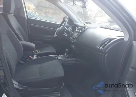 2015 Mitsubishi Outlander Sport Se z USA, uszkodzony, nr VIN 4A4AR4AU3FE039687